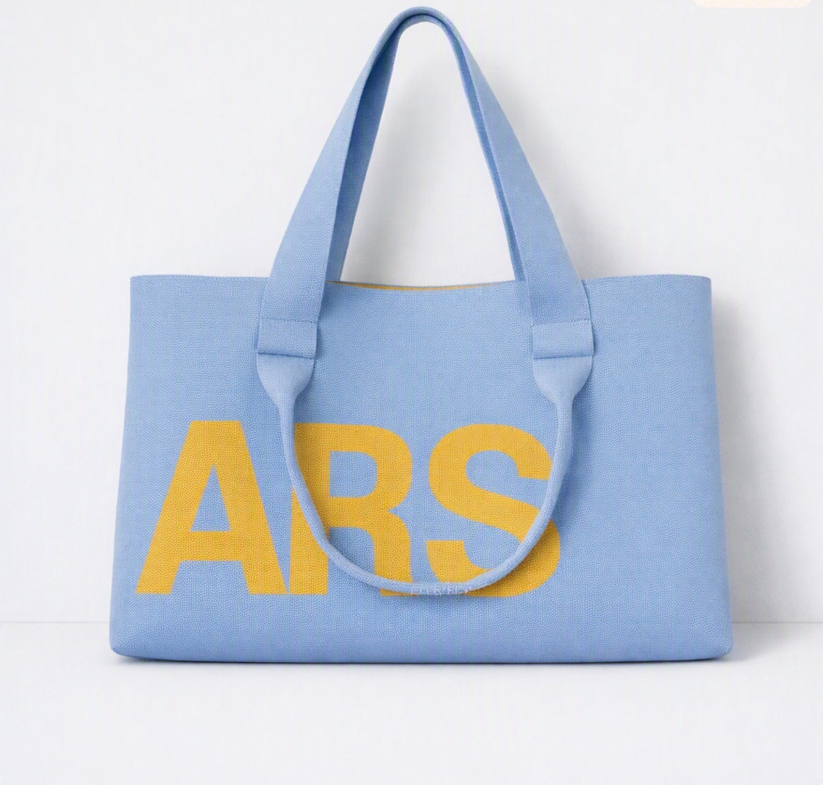 THE BLUFF TOTE